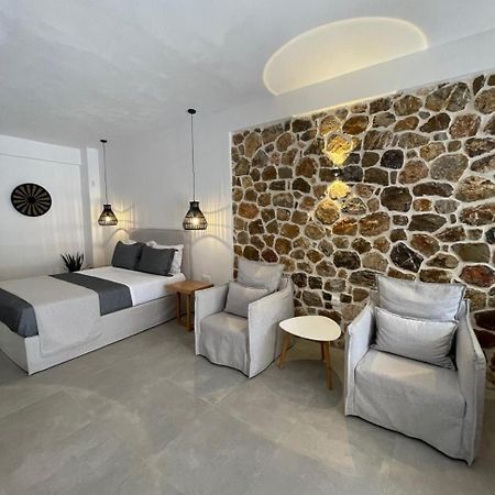 Trocadero Luxury Suites Ermioni Bagian luar foto